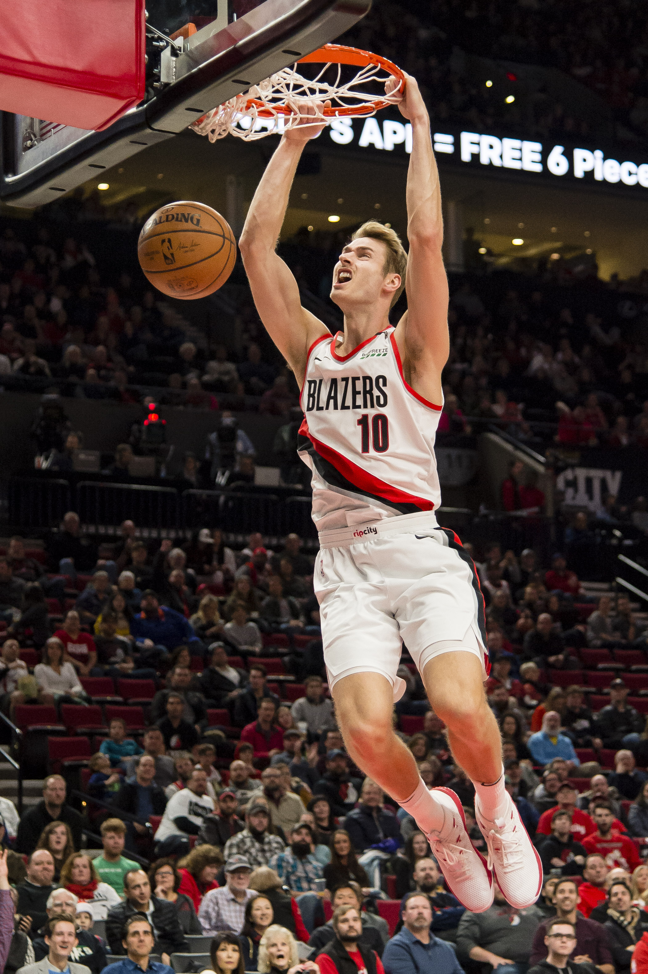 后排保驾 后排保驾