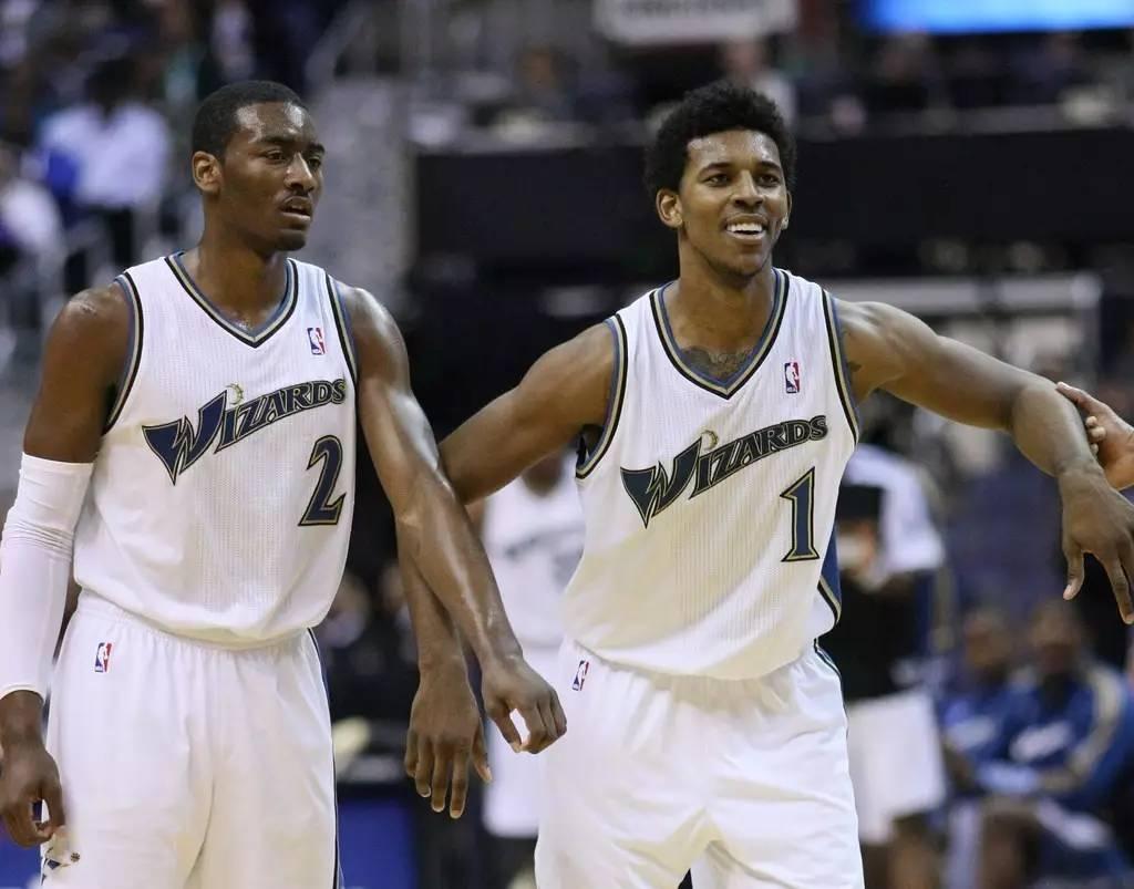 布什球场 布什球场