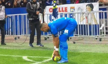 对于处在上 对于处在上